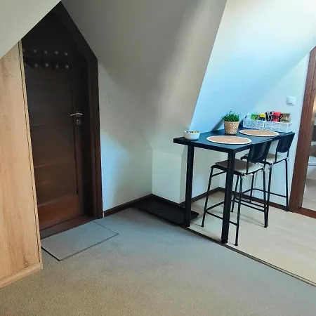 Homestay Hajlanderka *